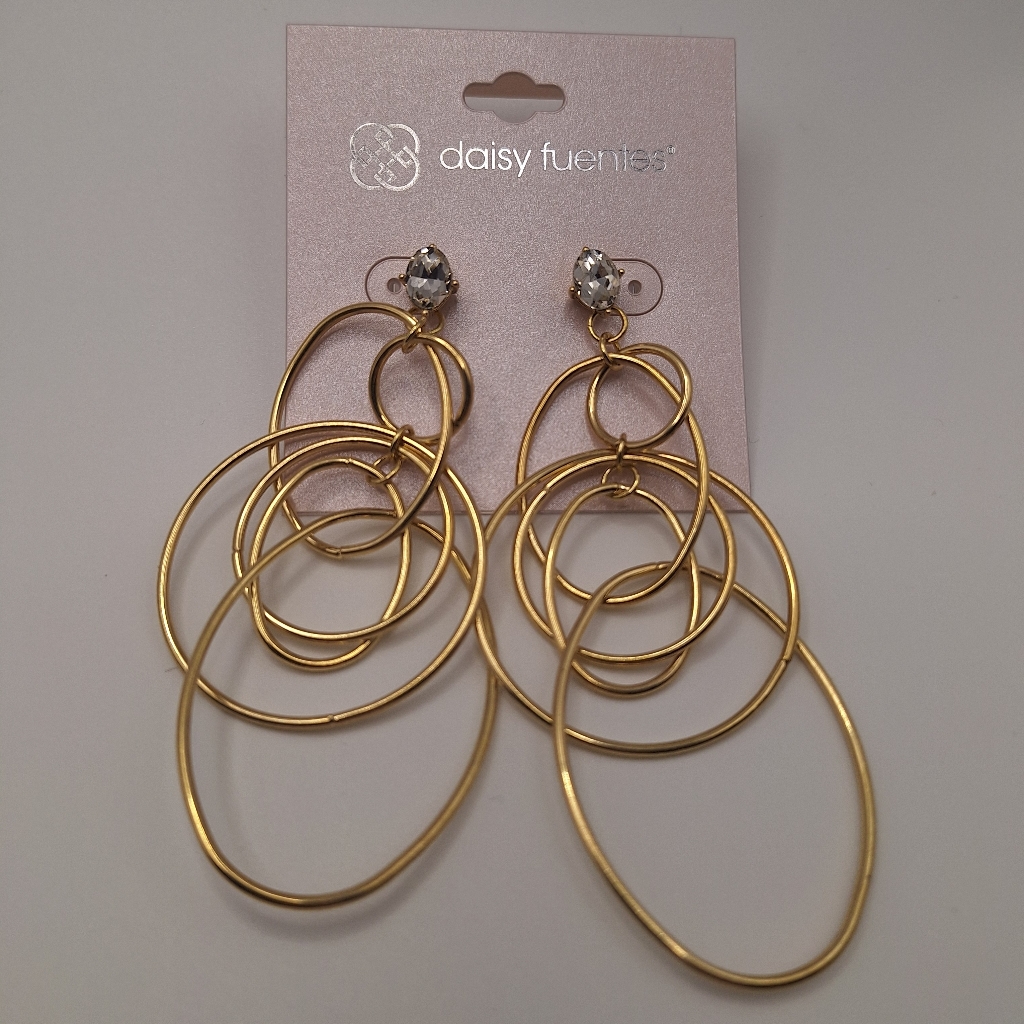 Daisy Fuentes Gold Hoop Statement Earrings Layered Hoop Design New 22$